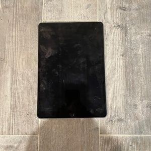 Apple iPad Air (3rd Generation) 256GB, Wi-Fi, 10.5in - Silver